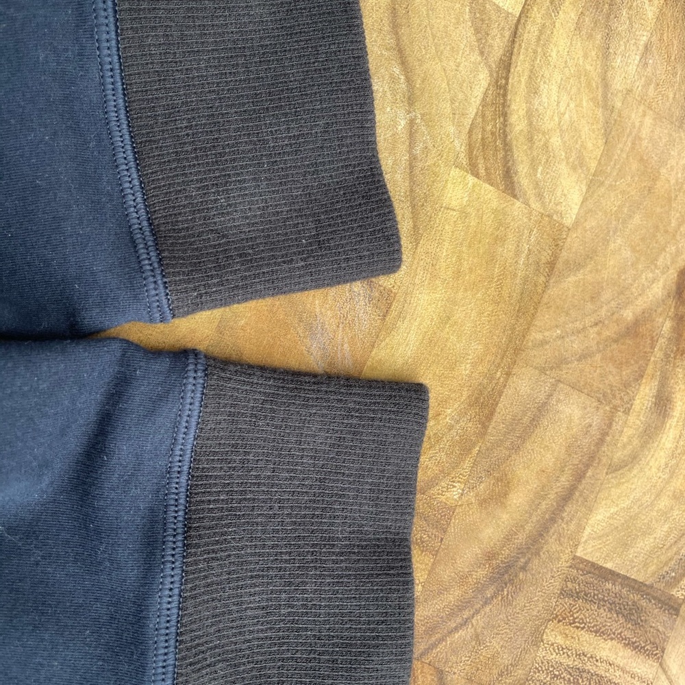Lululemon jacket - Picture 3 of 5